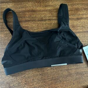 Athleta Sports bra “Invincible Bra”